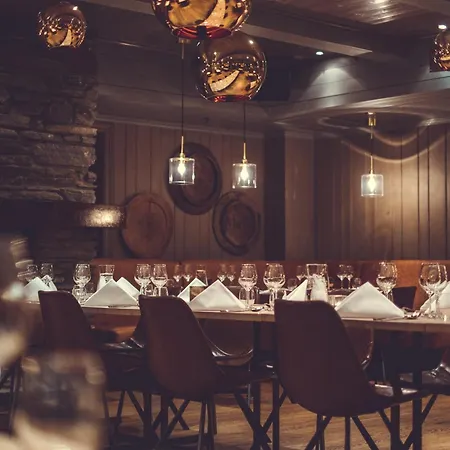 Gudbrandsgard Hotel 4*